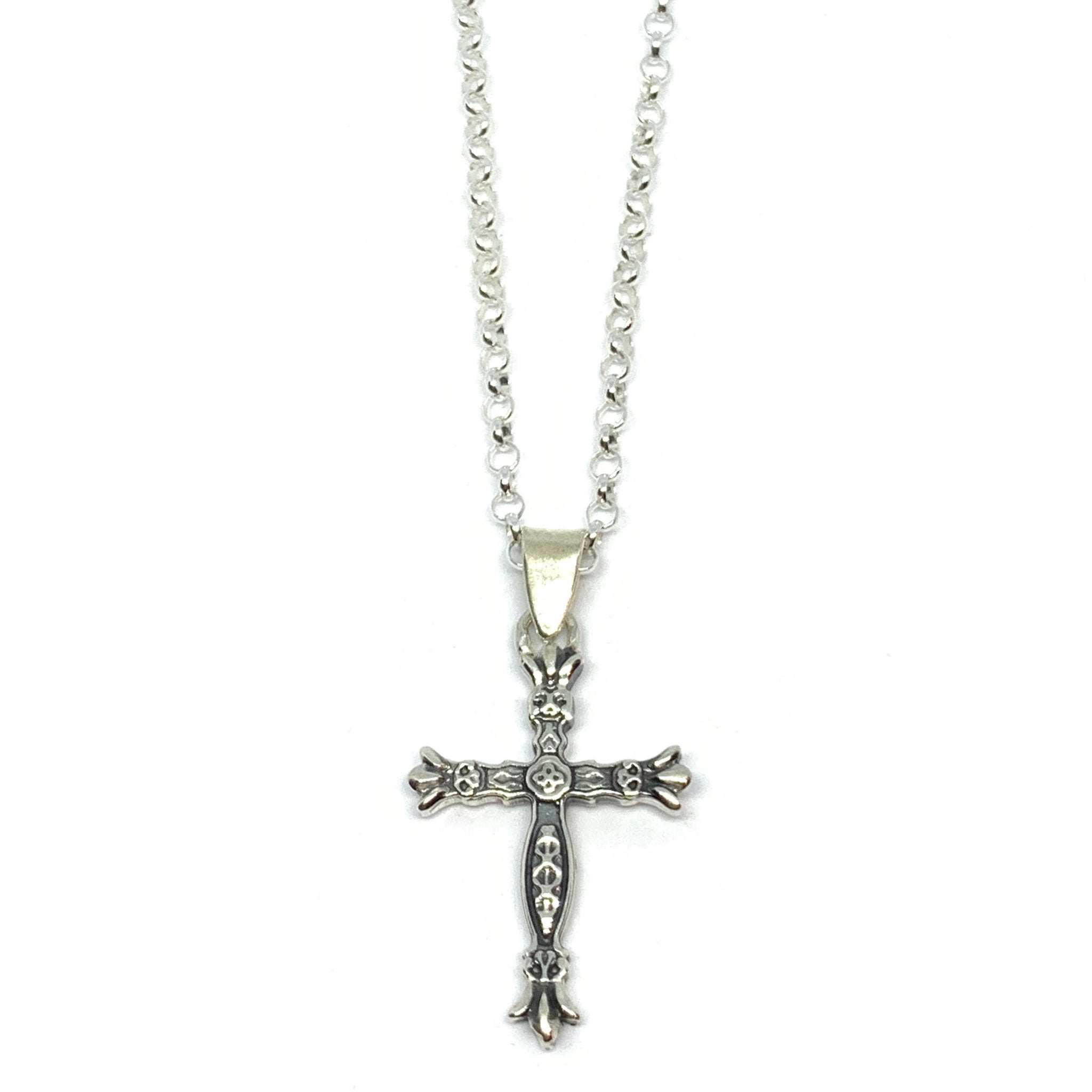 CROIX NECKLACE