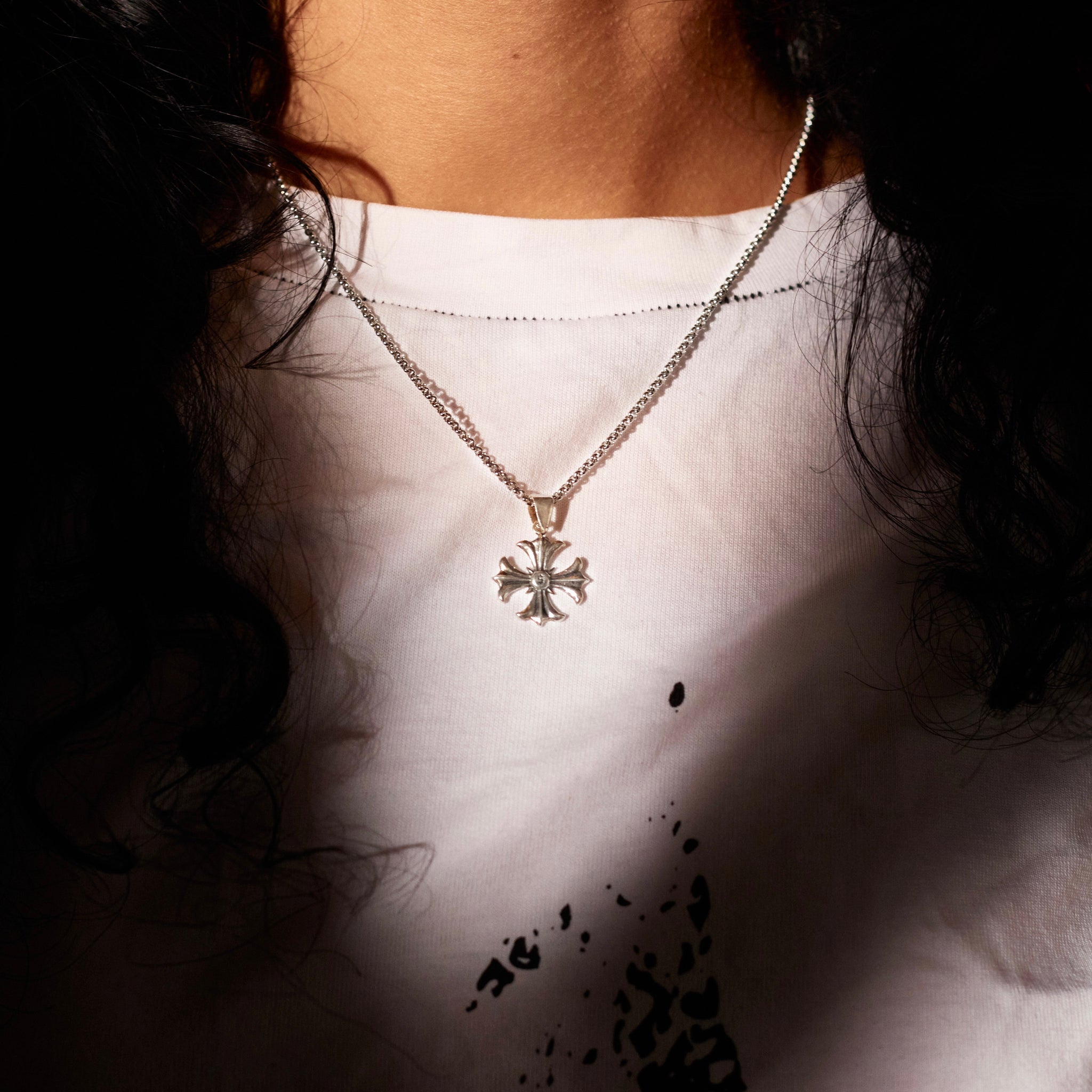 CROSS NECKLACE