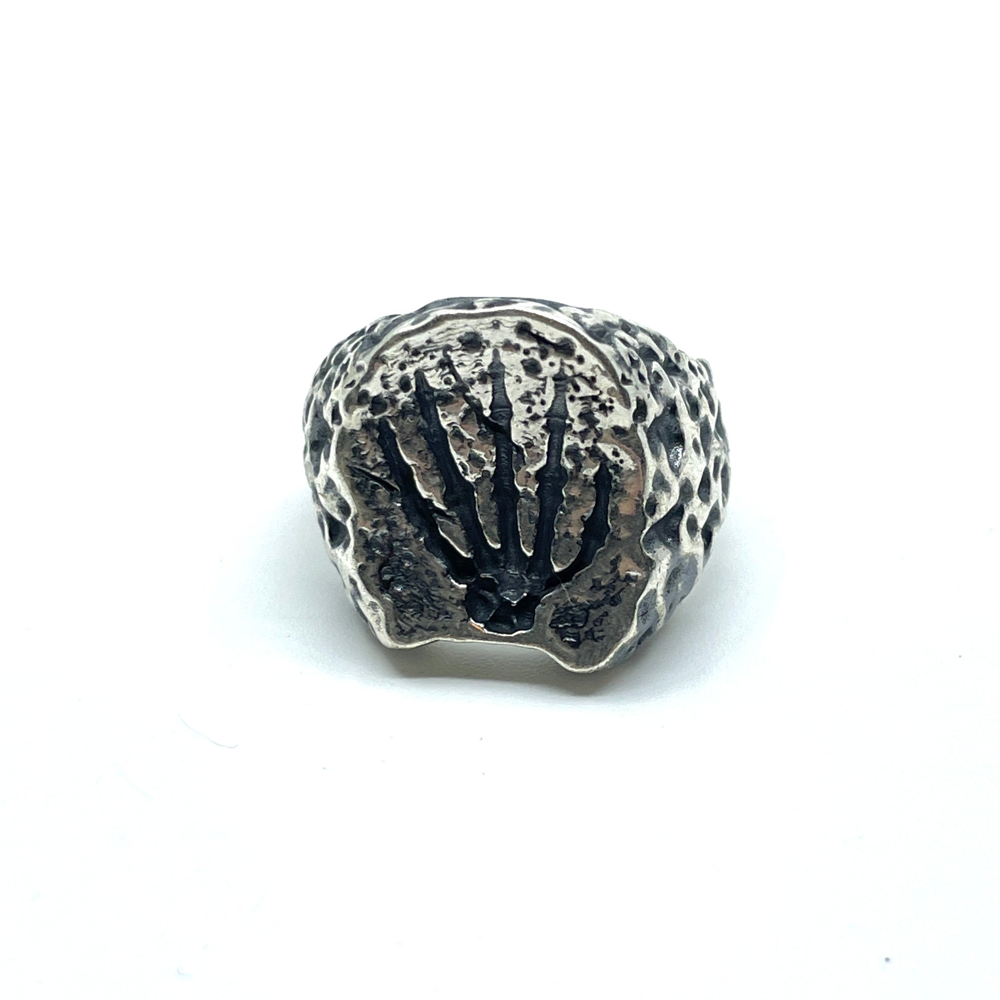 SKELETON HAND RING